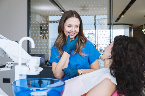 Best Veneers and Lumineers  in Kettle Falls, WA